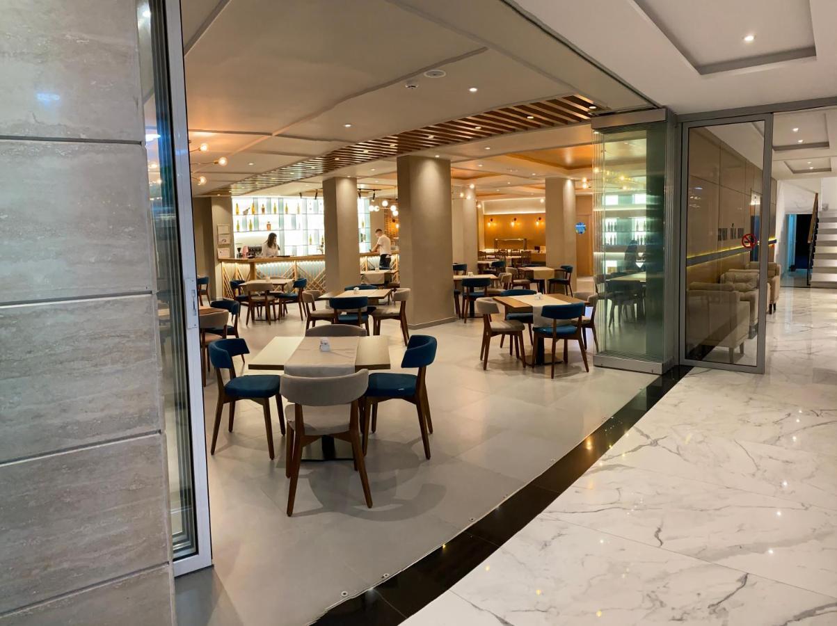 Hotel Vila Mare Дуррес Екстер'єр фото