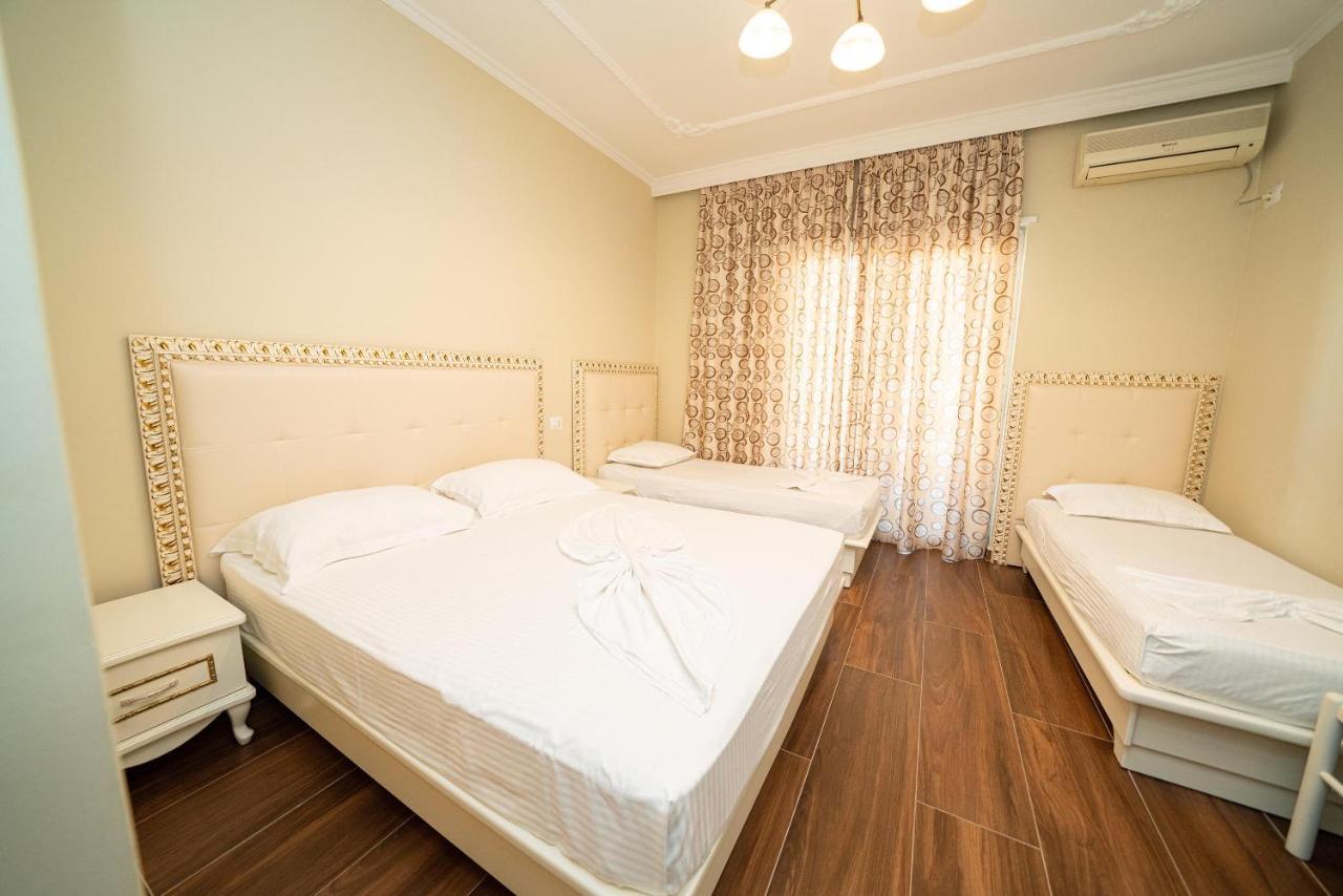 Hotel Vila Mare Дуррес Екстер'єр фото